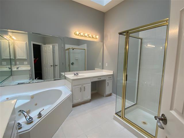 Building Photo - 429 Crestview Point Dr