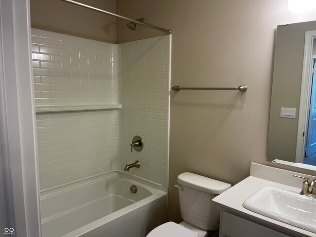 Building Photo - 6414 Yuma Ct