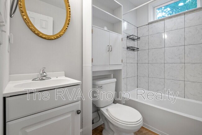 Building Photo - 2517 Haden Ave