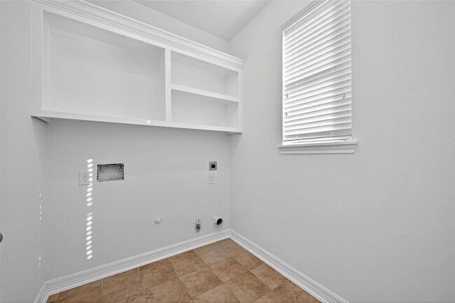 Building Photo - 22743 Adrift Row Ln