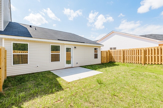 Building Photo - 8165 Bannock Cir