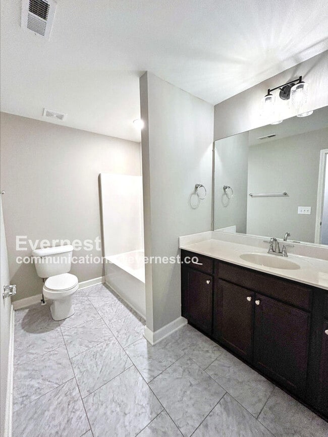 Building Photo - 789 Coopers Wy