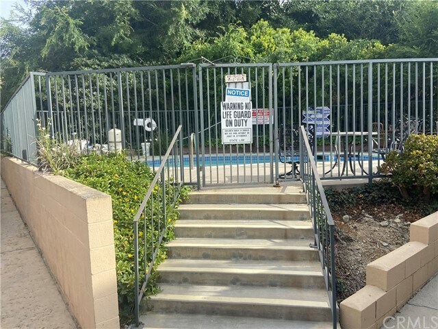 Building Photo - 1826 Garvey Ave