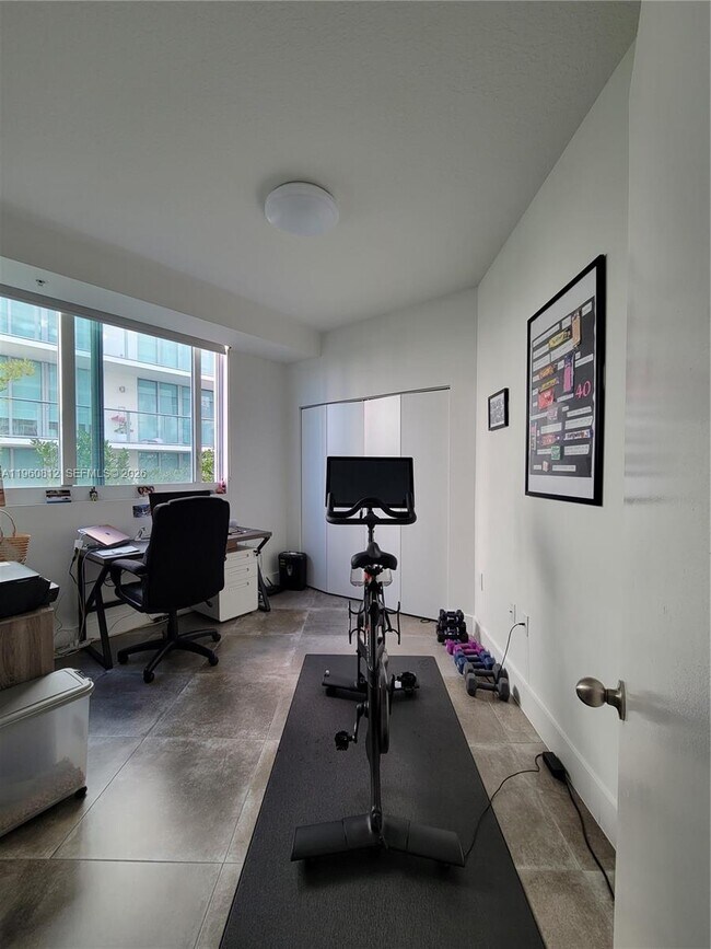 Building Photo - 6580 Indian Creek Dr