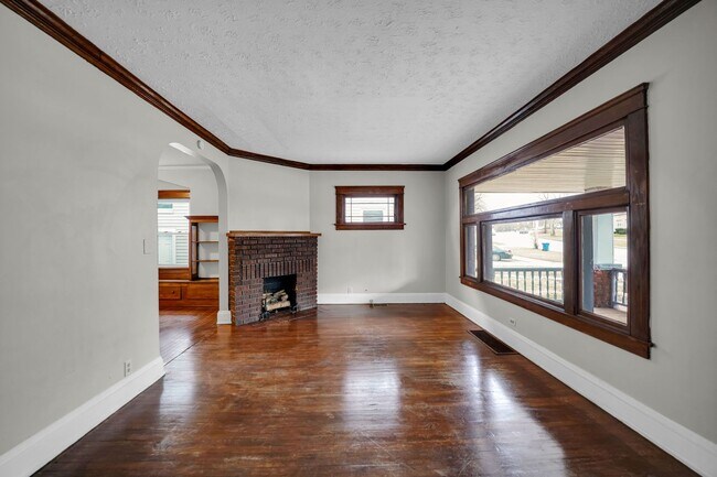 Building Photo - 1355 West Blvd