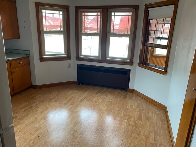 Building Photo - 3119 S 17th St