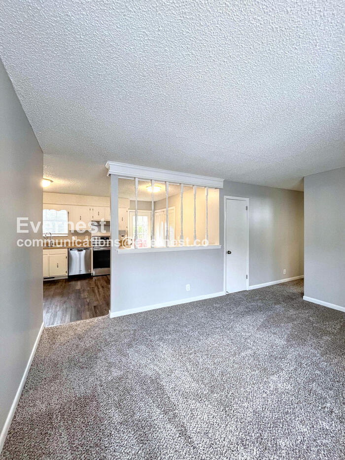 Building Photo - 3241 New Towne Rd