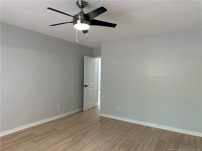 Building Photo - 6913 Timbercroft Ln