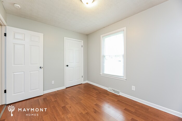 Building Photo - 118 Newgate Dr