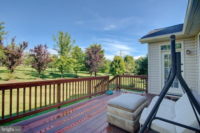 Building Photo - 25291 Kilkeen Way