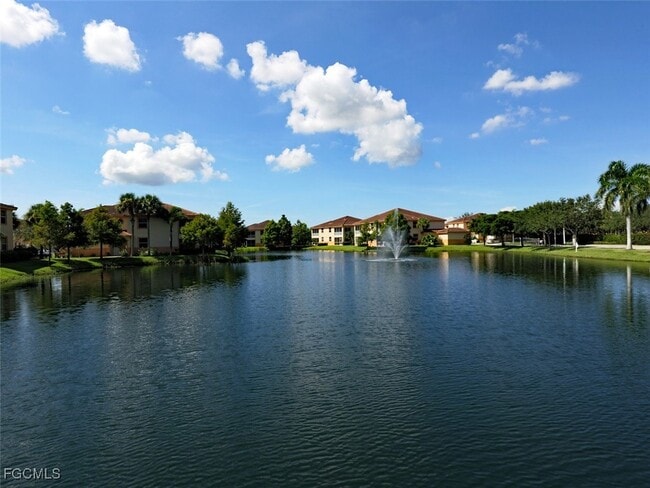 Building Photo - 15385 Bellamar Cir