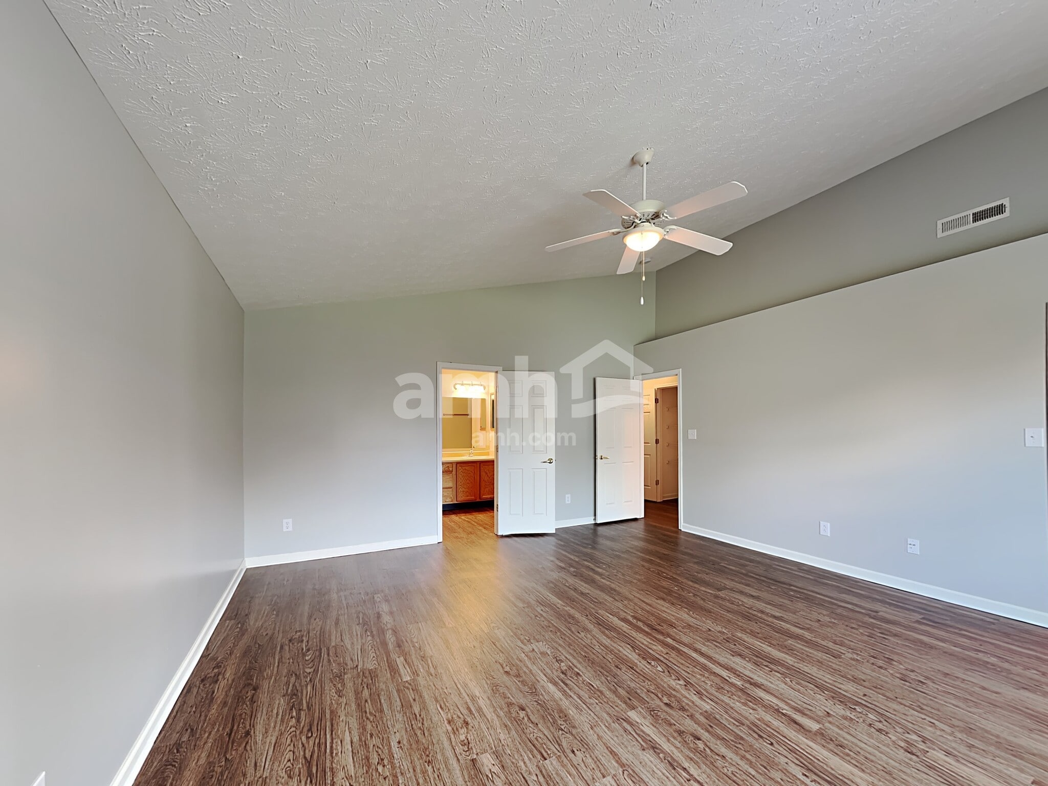 Building Photo - 5956 Crosscut Ln