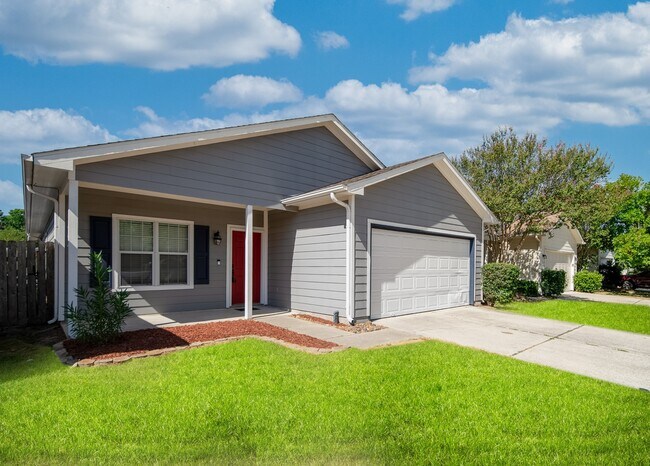Building Photo - 21323 Sweet Grass Ln