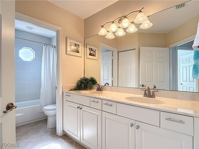 Building Photo - 13140 Broadhurst Loop