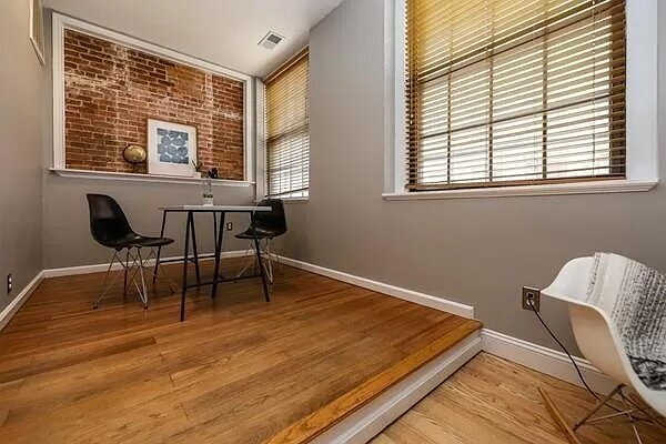 Building Photo - Prime Quincy Location! Beautiful 1BR Near Wollaston Red Line