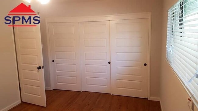 Building Photo - 907 Stern Cir