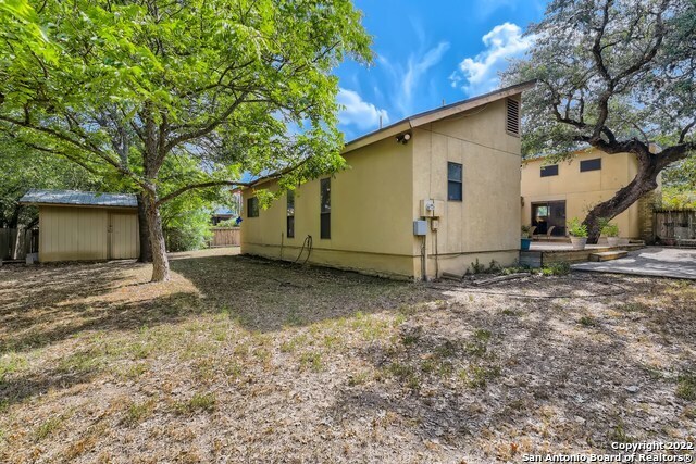 Building Photo - 8823 Wellesley Manor Dr