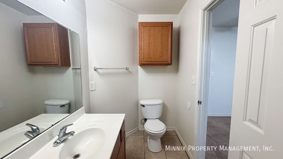 Building Photo - 5415 Marshall St