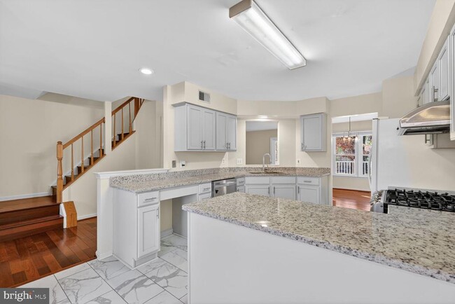 Building Photo - 8060 Morning Meadow Ct