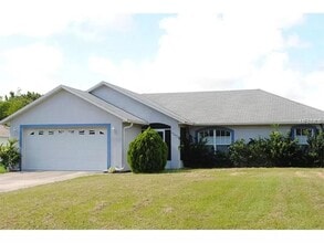 Building Photo - 4047 Cannon Ct