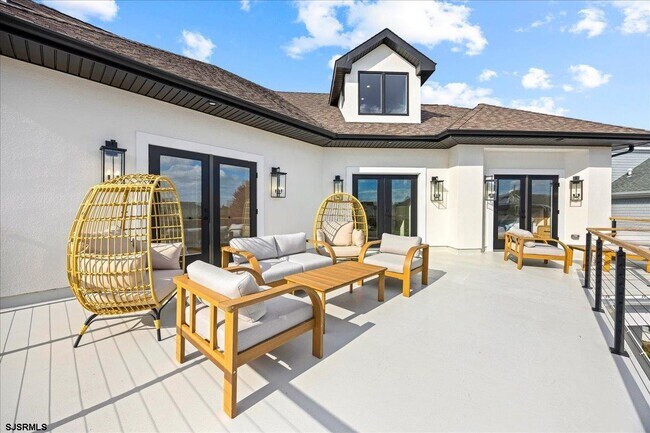 Building Photo - 31 Seaside Ct