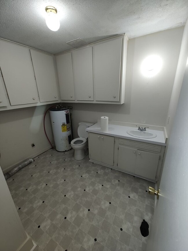 Building Photo - 509 Marcella Dr