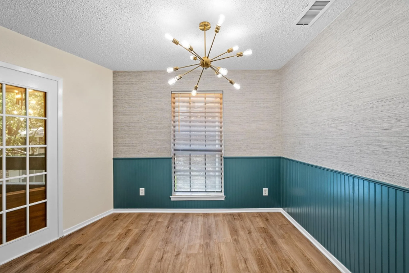 Dining area - 1206 Riverchase Ln