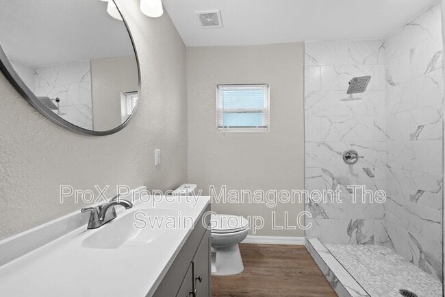 Building Photo - 515 S Charleston Ave