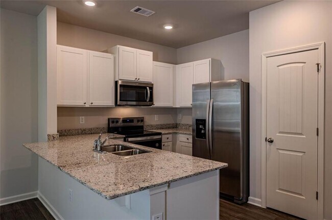 Building Photo - 21 Sweetspire Dr NW