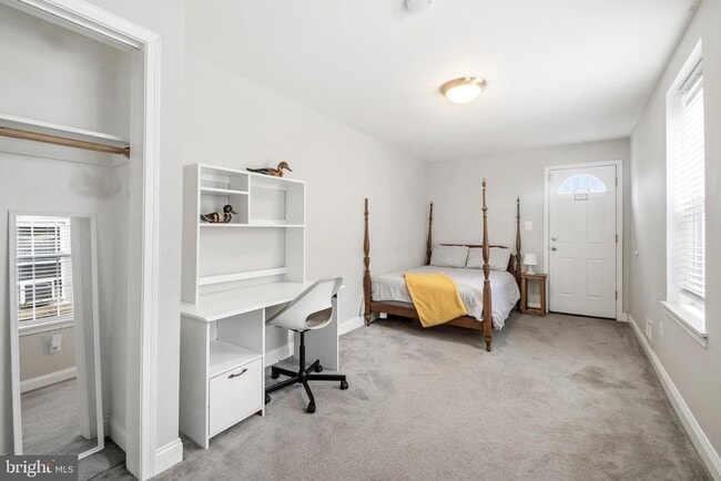 Building Photo - 2040 Orleans St