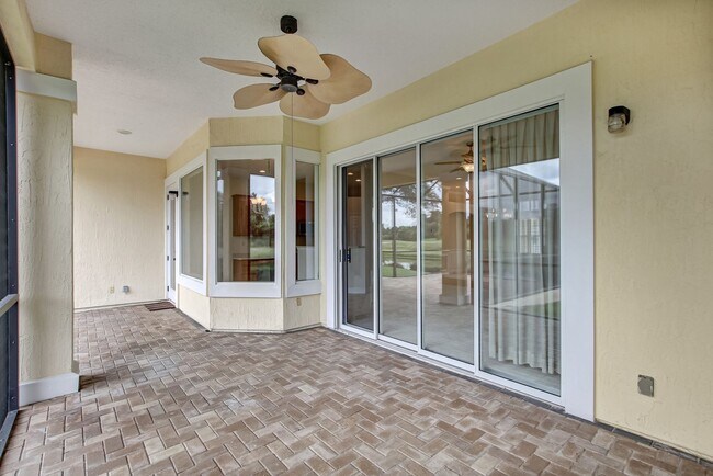 Building Photo - Lake  & Golf Course View Home in North Hampton