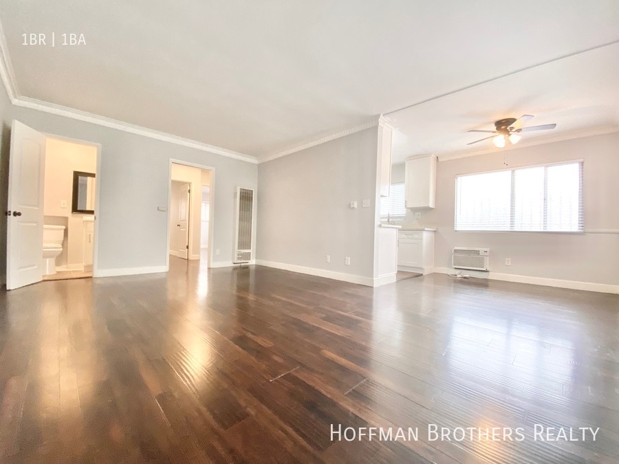 Building Photo - 5716 La Mirada Ave