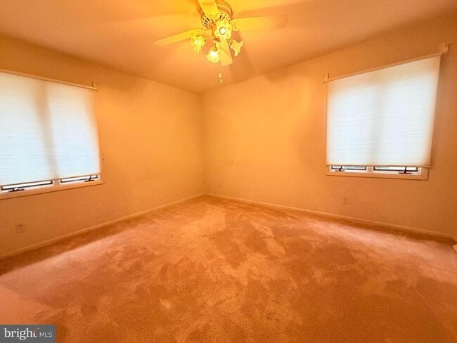 Building Photo - 694 Hickory Ridge Rd