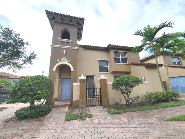 Primary Photo - 2914 Hope Valley St