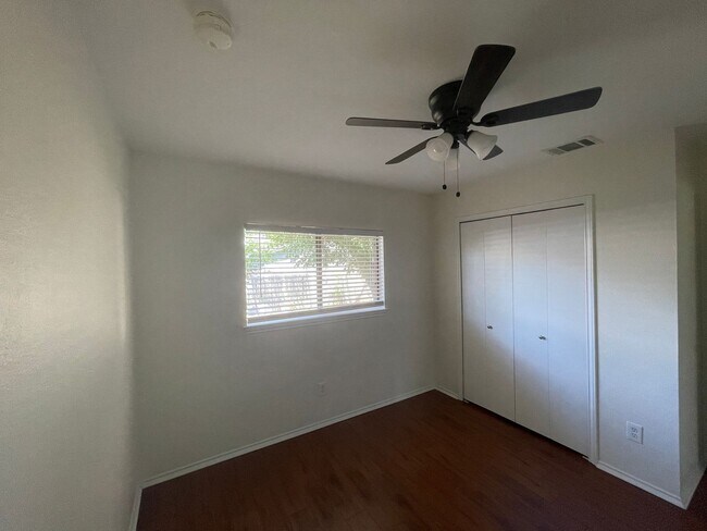 Building Photo - Lovely 4/2 home on a quiet street in the heart of Cedar Park!