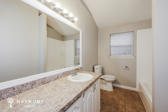 Building Photo - 10424 Muskogee Dr