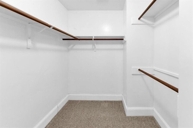 Building Photo - 15614 Lago Villa Dr
