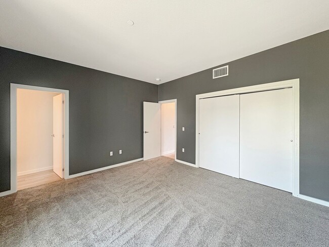 Building Photo - Modern Golden Hill Retreat with En-Suite B...