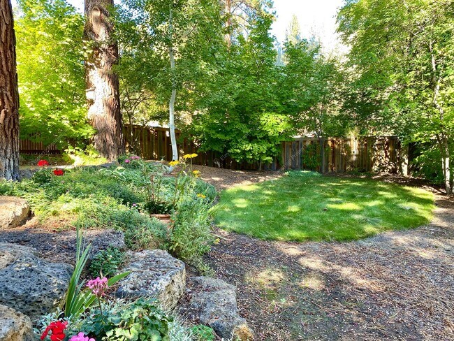 Building Photo - West Hills Gem with Timeless Charm and Mod...