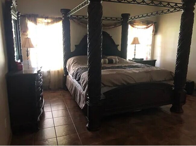 Building Photo - 1214 Eldora Rd