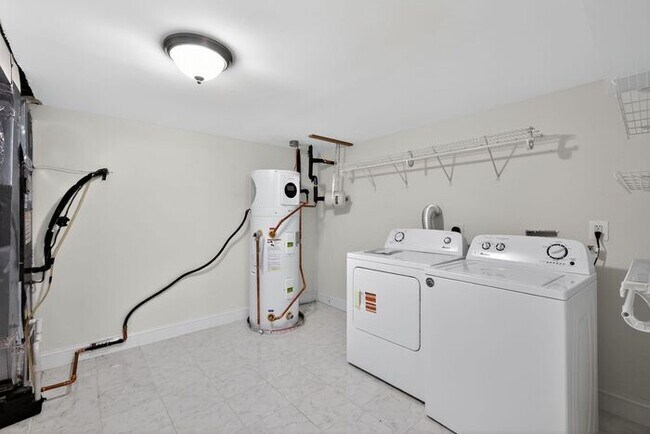 Building Photo - 14012 Duckett Rd