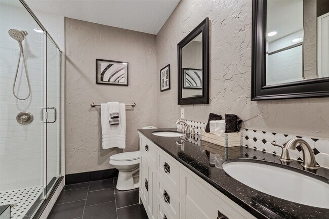 Building Photo - 4548 Chaha Rd