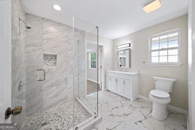 Building Photo - 103 Farmington Dr