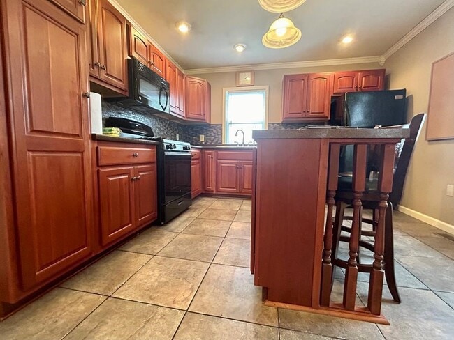 Building Photo - 45 Cintra Ln W