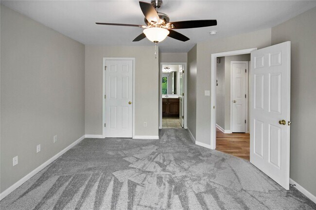 Building Photo - 280 Stonewall Creek Dr