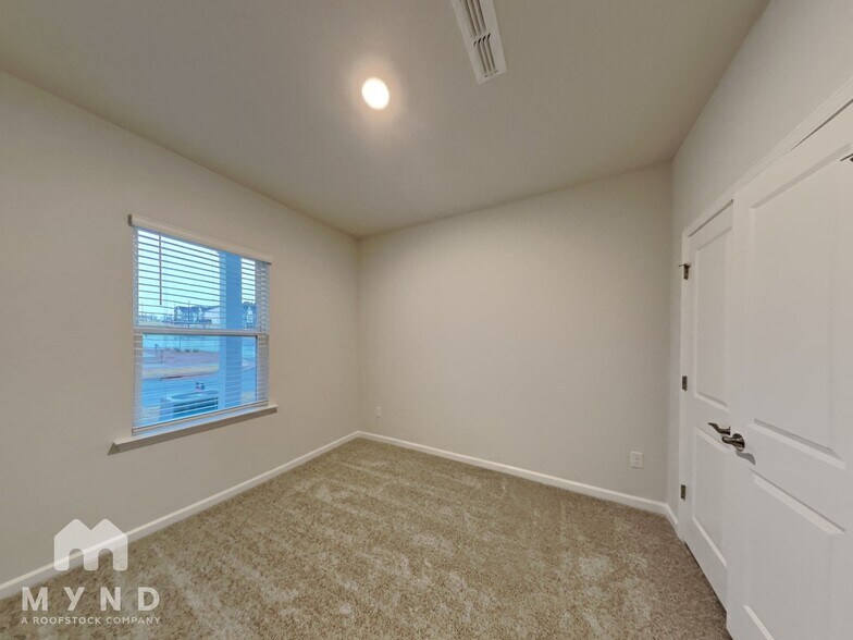 Building Photo - 507 Toffeemen Dr