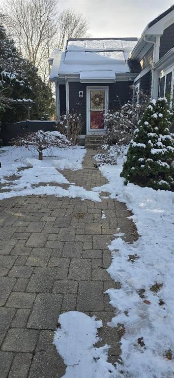 Building Photo - 852 Anthony Rd