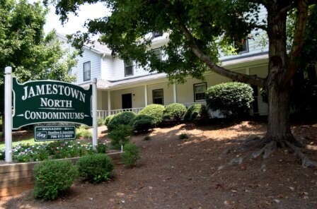 Building Photo - 2 Bed 2.5 Bath Condo