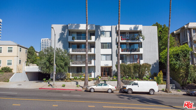 Building Photo - 1250 S Beverly Glen Blvd