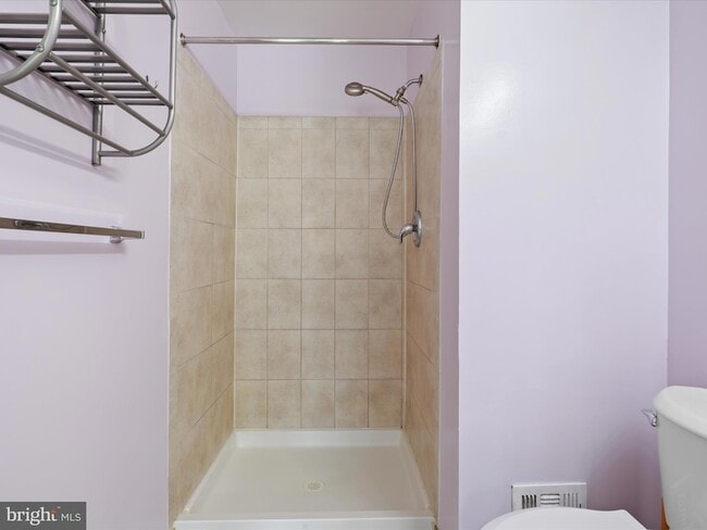 Building Photo - 2791 Grovemore Ln